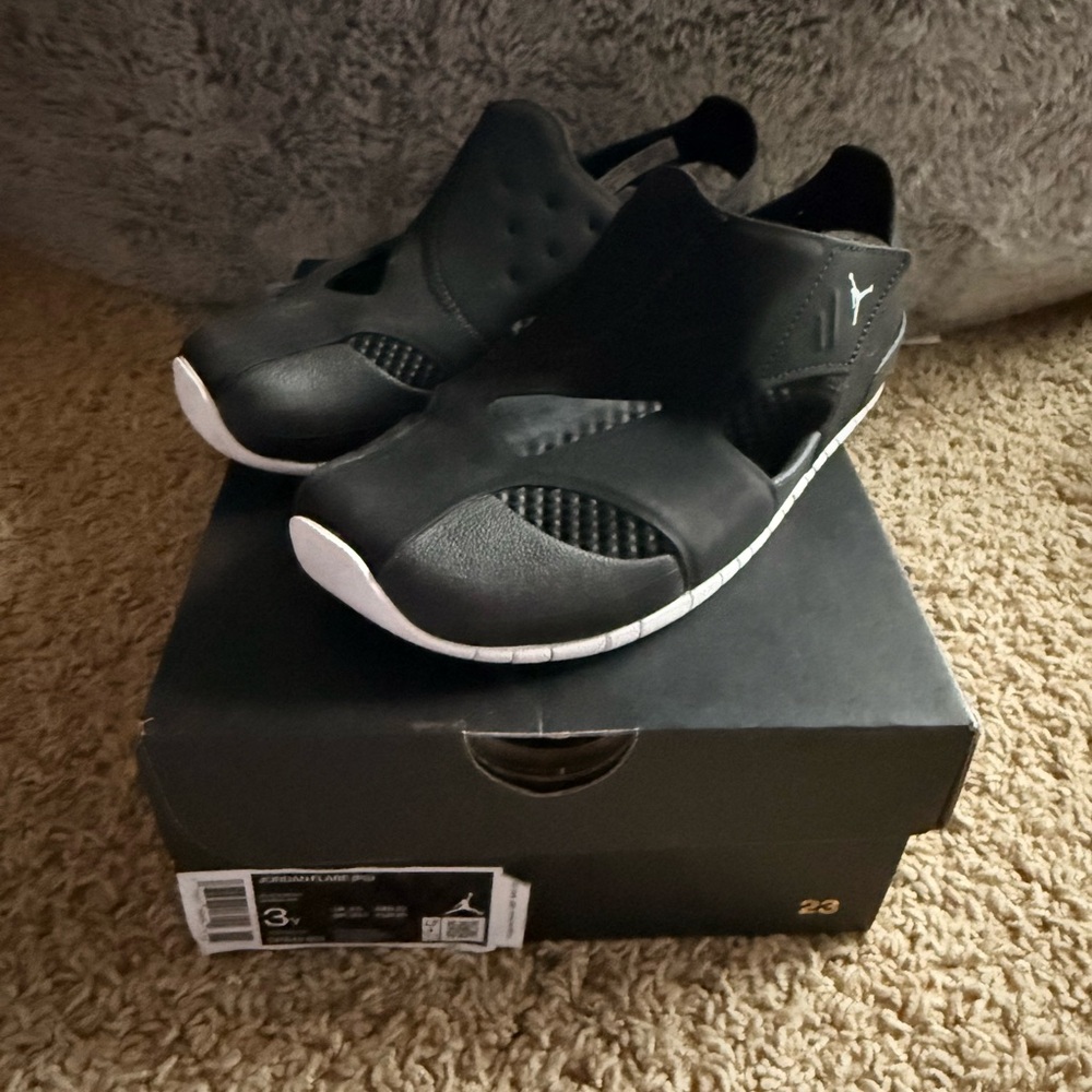 Jordan Black and White sandals/water shoes